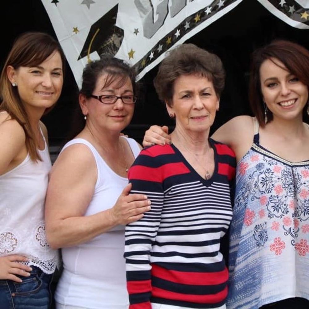 Meet your Posher, Paula